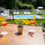 מלון Sonnalm - Spa,idyll,dining 4*