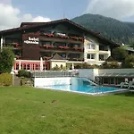 מלון Sonnalm - Spa,idyll,dining 4*