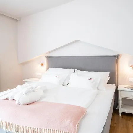 Sonnalm - Spa,idyll,dining 4*