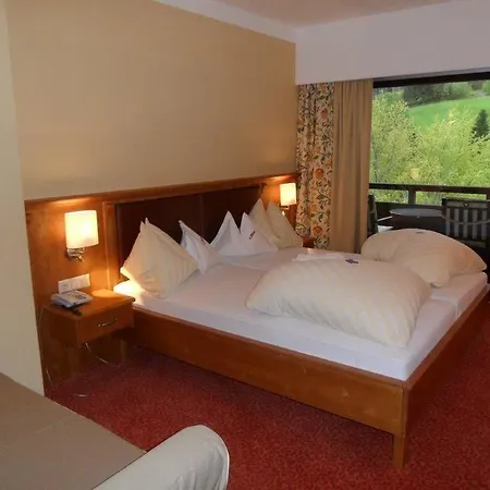 Sonnalm - Spa,idyll,dining Отель Бад Кляйнкирххайм