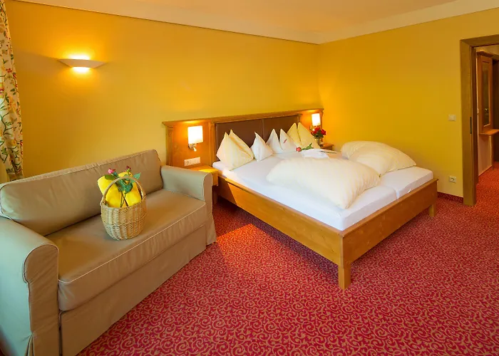 Sonnalm - Spa,idyll,dining Отель Бад Кляйнкирххайм