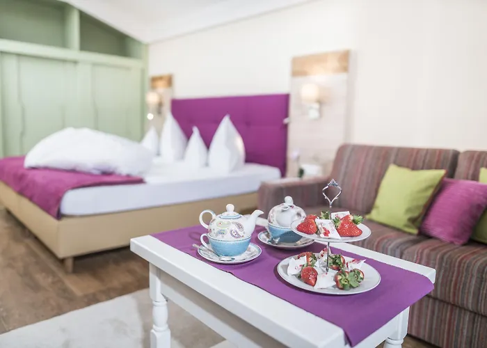 Sonnalm - Spa,idyll,dining Отель Бад Кляйнкирххайм